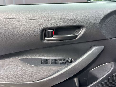 Used 2024 Toyota Corolla LE FWD image 17