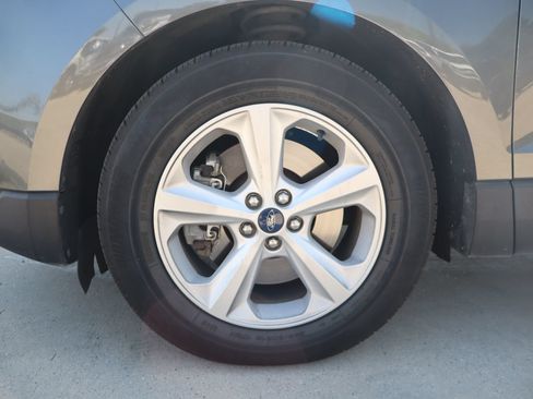 Used 2020 Ford Edge SE AWD/4WD image 10
