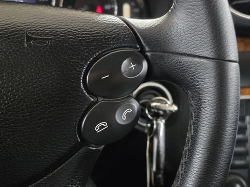 Used 2008 Mercedes-Benz CLK 350 Coupe image 30