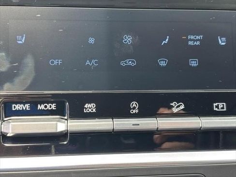 New 2025 Hyundai Santa Fe SEL image 17