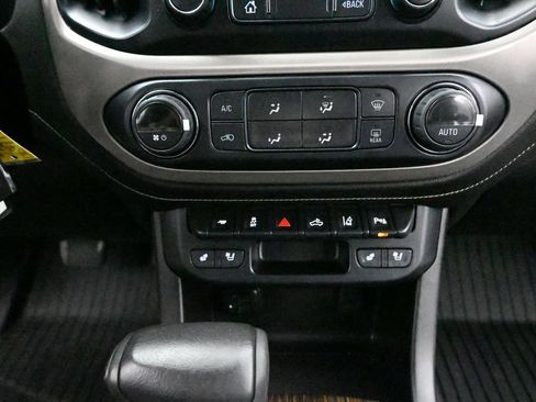 Used 2019 GMC Canyon Denali AWD/4WD image 15