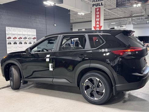 New 2026 Nissan Rogue SV w/ Cold Weather Package image 24