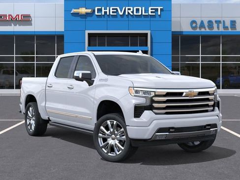 New 2026 Chevrolet Silverado 1500 High Country w/ High Country Premium Package AWD/4WD image 8