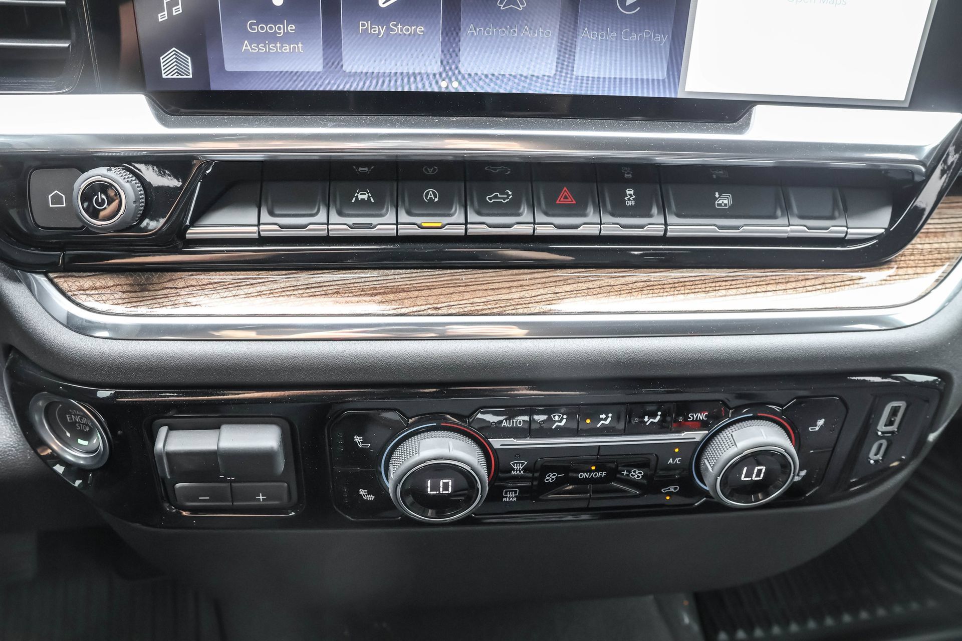 New 2025 Chevrolet Silverado 1500 LT AWD/4WD image 32