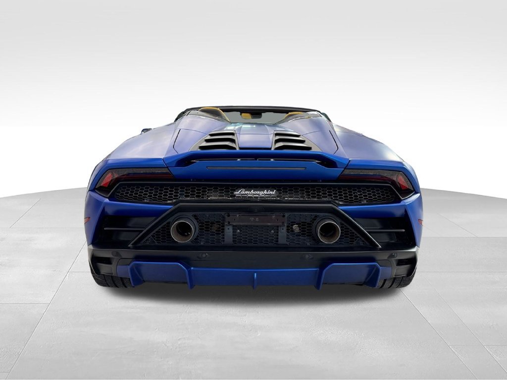 Used 2022 Lamborghini Huracan EVO RWD image 9