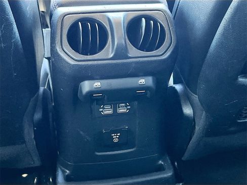 Used 2023 Jeep Wrangler Unlimited Rubicon w/ LED Lighting Group image 24