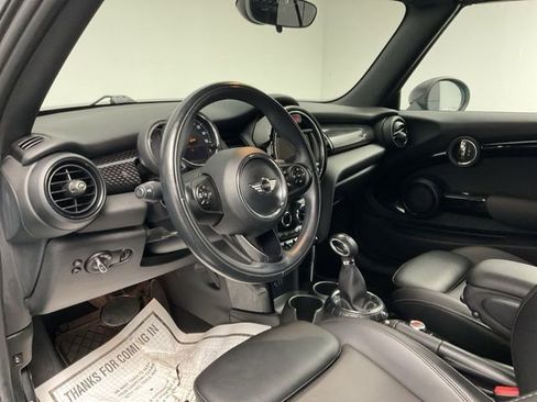Used 2017 MINI Cooper S image 11