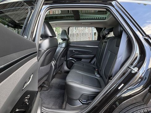 Used 2024 Hyundai Tucson Limited AWD/4WD image 19