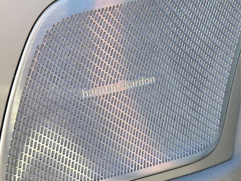 New 2026 Volvo XC60 B5 Ultra w/ Protection Package Premier image 22