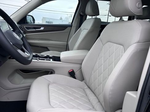 New 2026 Volkswagen Atlas SEL Premium R-Line AWD/4WD image 22