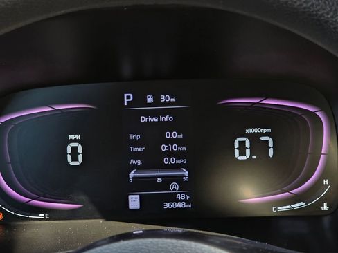 Used 2023 Kia Soul LX w/ LX Technology Package image 25