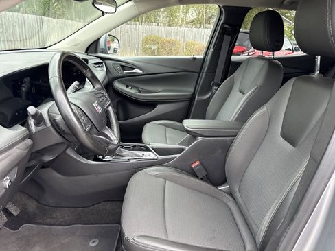 Used 2024 Buick Encore GX Preferred image 9