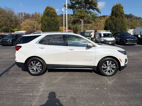 Used 2023 Chevrolet Equinox Premier image 9