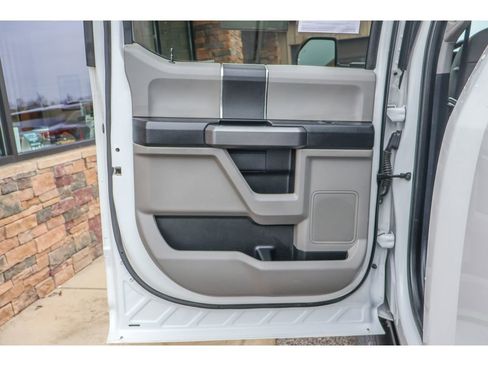 Used 2021 Ford F250 XLT image 15