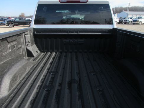 New 2026 GMC Sierra 2500 SLE w/ SLE Value Package; image 7