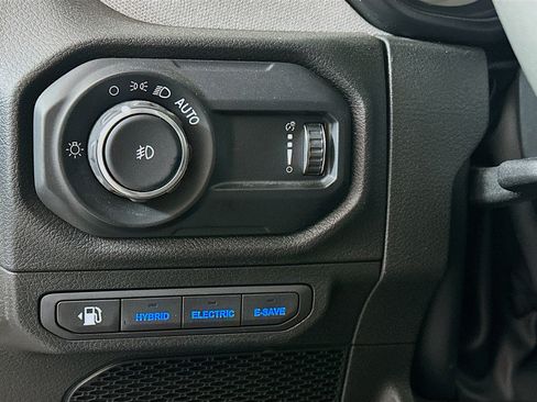 Used 2025 Jeep Wrangler Unlimited Sport S 4xe AWD/4WD image 16