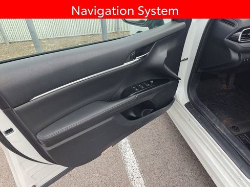 Used 2020 Toyota Camry XSE w/ Navigation Package image 5