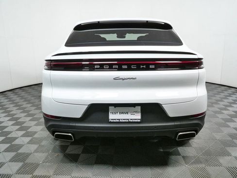 New 2026 Porsche Cayenne Coupe AWD/4WD image 31