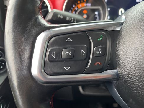 Used 2023 Jeep Wrangler Rubicon image 34