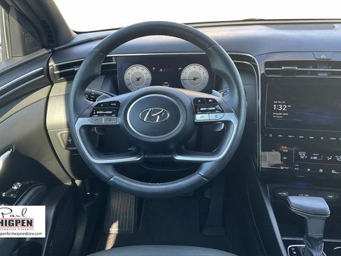 Used 2024 Hyundai Santa Cruz Limited image 5