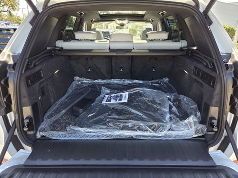 New 2026 BMW X5 xDrive40i AWD/4WD image 15
