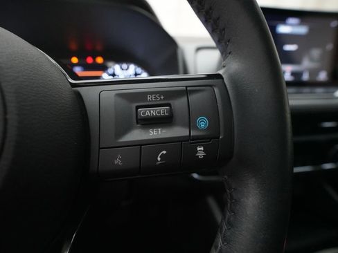 Certified 2023 Nissan Rogue SV w/ SV Premium B Package AWD/4WD image 19