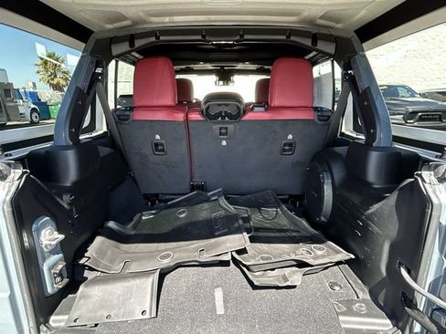 Used 2024 Jeep Wrangler Unlimited Rubicon 392 AWD/4WD image 15