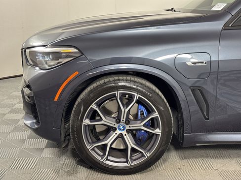 Used 2022 BMW X5 xDrive45e w/ M Sport Package AWD/4WD image 13