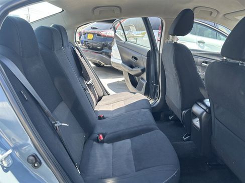 Used 2024 Nissan Sentra SV image 21