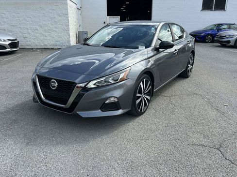 Used 2020 Nissan Altima 2.5 SR AWD/4WD image 7