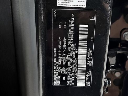 Used 2025 Lexus RX 350 Premium w/ Accessory Package (Z1) FWD image 29