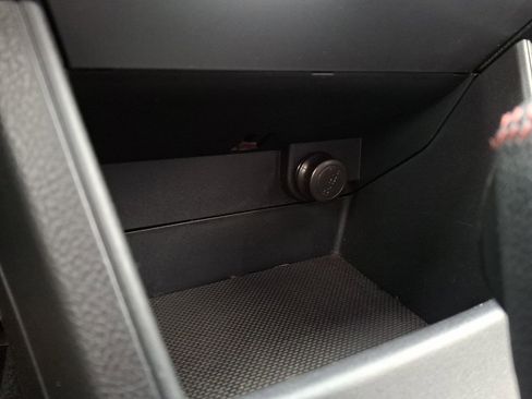 Used 2017 Subaru Crosstrek 2.0i Premium w/ Special Edition image 24