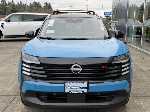 New 2026 Nissan Kicks SR w/ Cold Weather Package AWD/4WD image 3