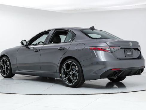 New 2025 Alfa Romeo Giulia w/ Driving Assist Package RWD image 3