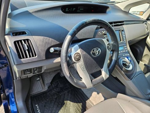 Used 2010 Toyota Prius Three FWD image 17