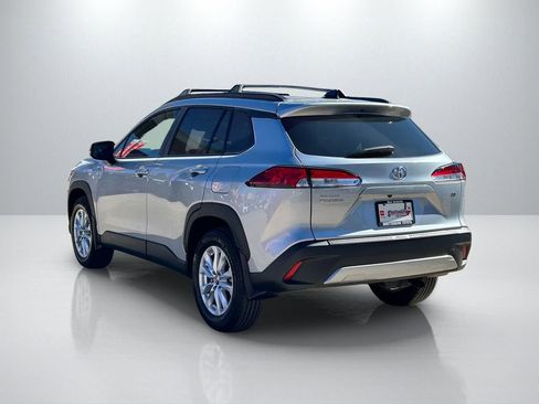 New 2025 Toyota Corolla Cross LE w/ Moonroof Package FWD image 7