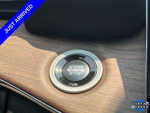 Used 2024 Jeep Grand Cherokee L Summit w/ Rear Seat Video Group I AWD/4WD image 37