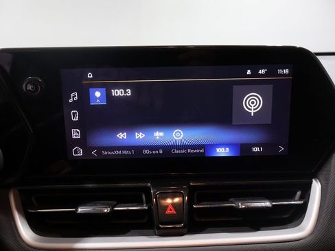 Used 2025 Chevrolet TrailBlazer LT image 27