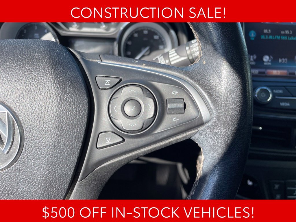 Used 2017 Buick Envision Essence FWD image 27