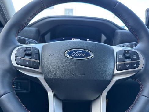 New 2026 Ford Explorer Active w/ Active Comfort Package RWD image 26