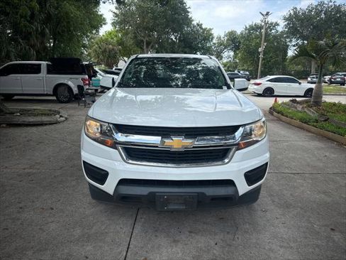 Used 2020 Chevrolet Colorado LT w/ Safety Package RWD image 3