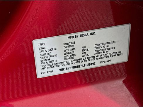 Used 2020 Tesla Model Y Long Range image 12