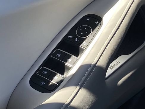 Certified 2026 INFINITI QX60 Luxe FWD image 28
