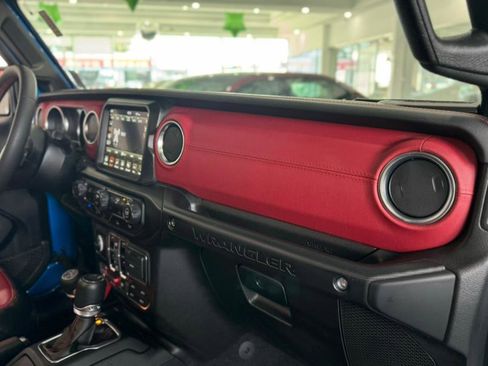 Used 2023 Jeep Wrangler Unlimited Rubicon 4xe image 19