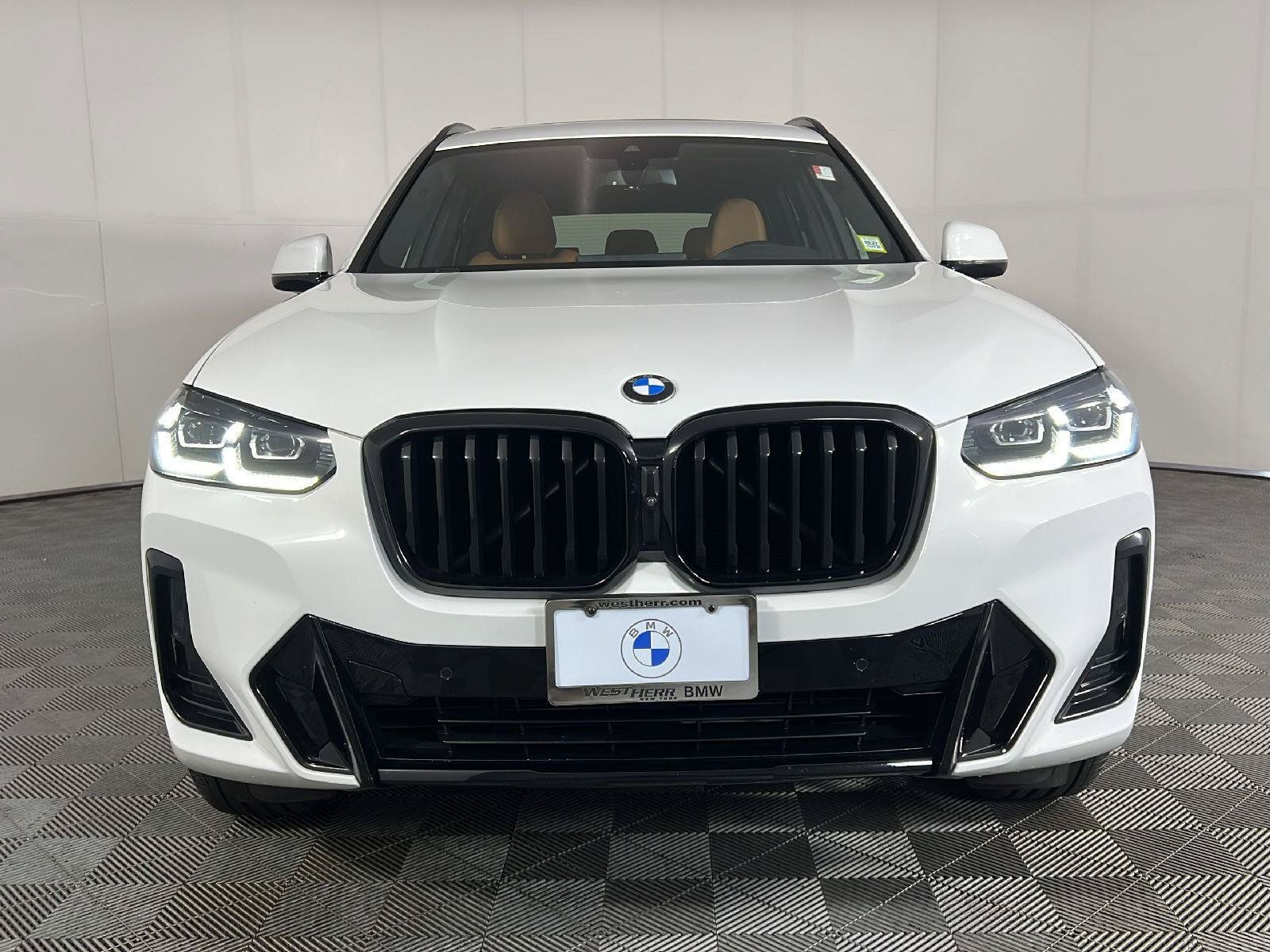 Used 2023 BMW X3 xDrive30i w/ M Sport Package AWD/4WD image 13