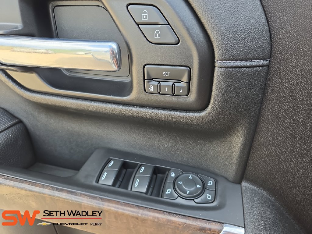 Used 2021 GMC Sierra 1500 Denali AWD/4WD image 28