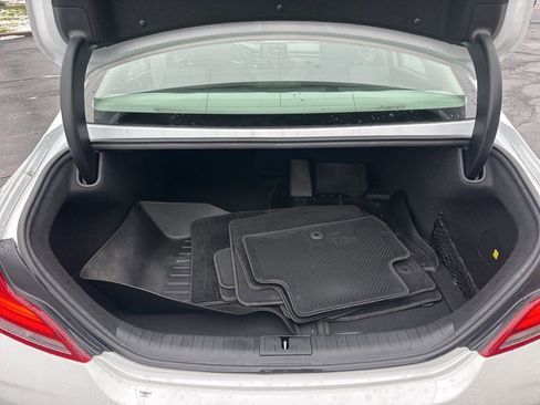 Used 2020 Genesis G70 2.0T image 31