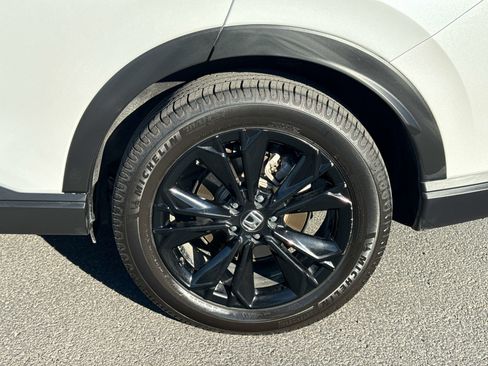 Used 2024 Honda CR-V Sport Touring image 7