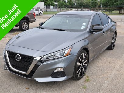 Used 2022 Nissan Altima 2.5 SR