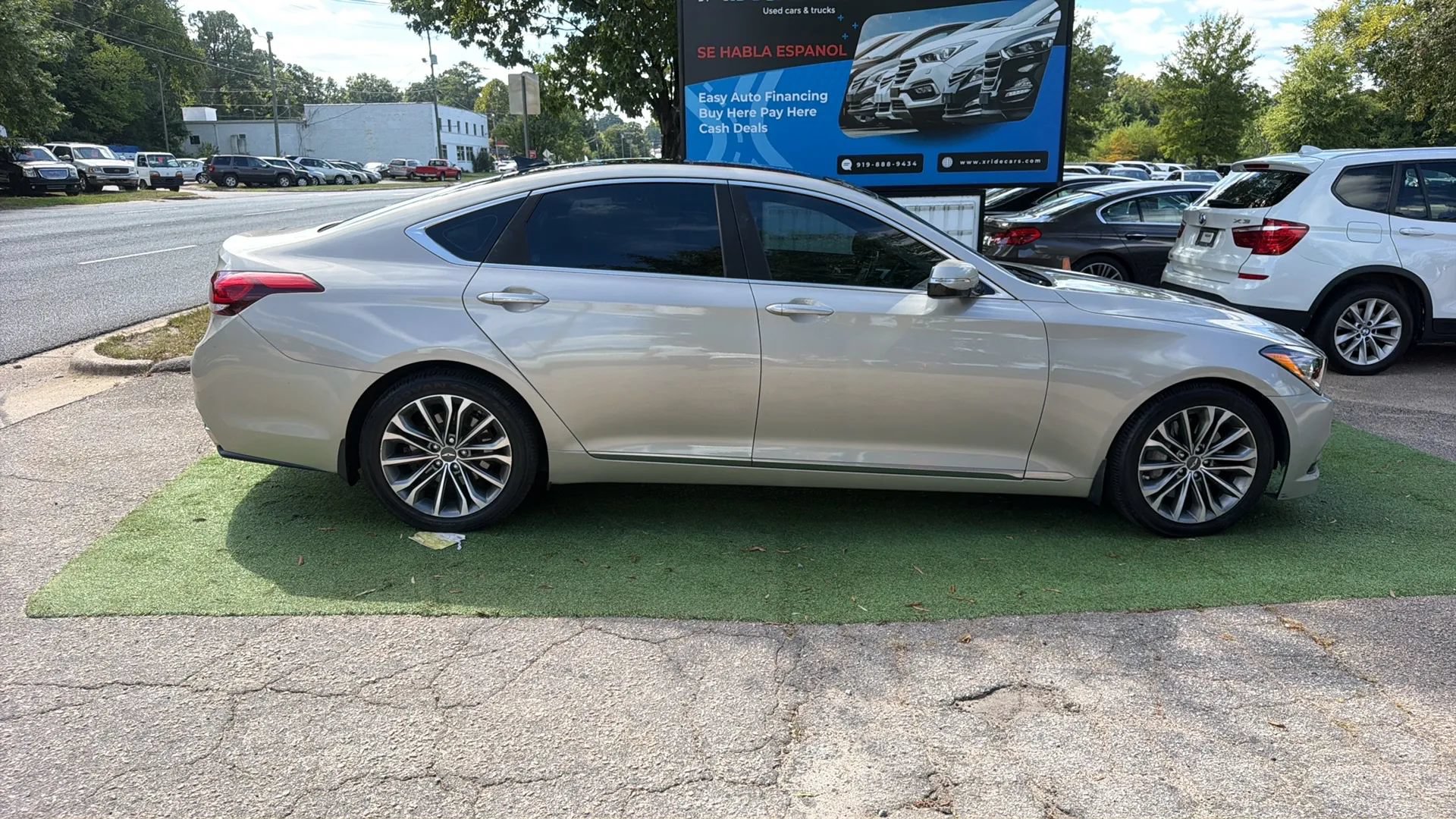 Used 2015 Hyundai Genesis 3.8 w/ Option Group 03 RWD image 7
